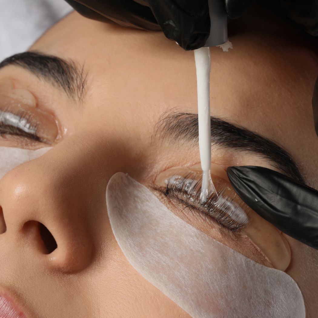 Wimpern & Augenbrauen